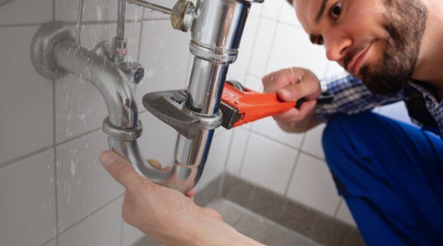 Toilet maintenance in New Castle, DE